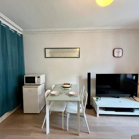 Joli Appartement Plein Centre Ville ジェラールメ エクステリア 写真